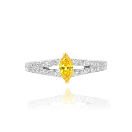 Кольцо с желтым бриллиантом формы Маркиза