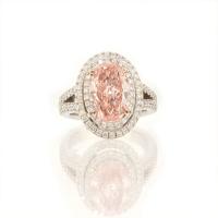 кольцо с розовым бриллиантом